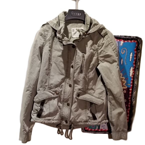 GARAGE Wmns Khaki Cargo Jacket (Size XS) - Picture 13 of 15